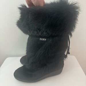 Women’s Tecnica  Warm Winter Boots size 38.  Made in Italy